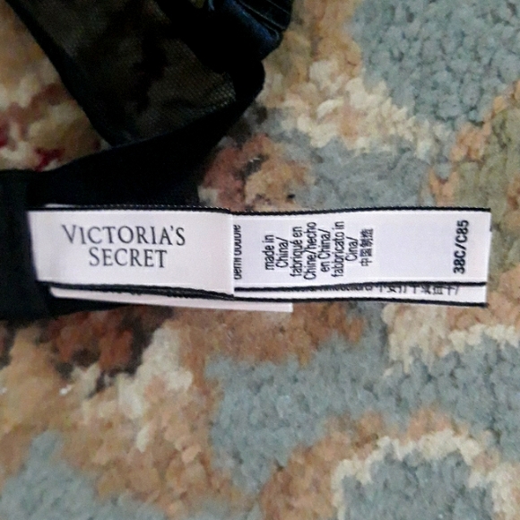 2x*Host Pick*VS Sexy Tee lightly lined demi bra - Picture 11 of 15